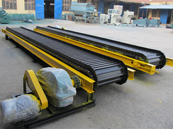 blq鏈板(bǎn)輸送機
